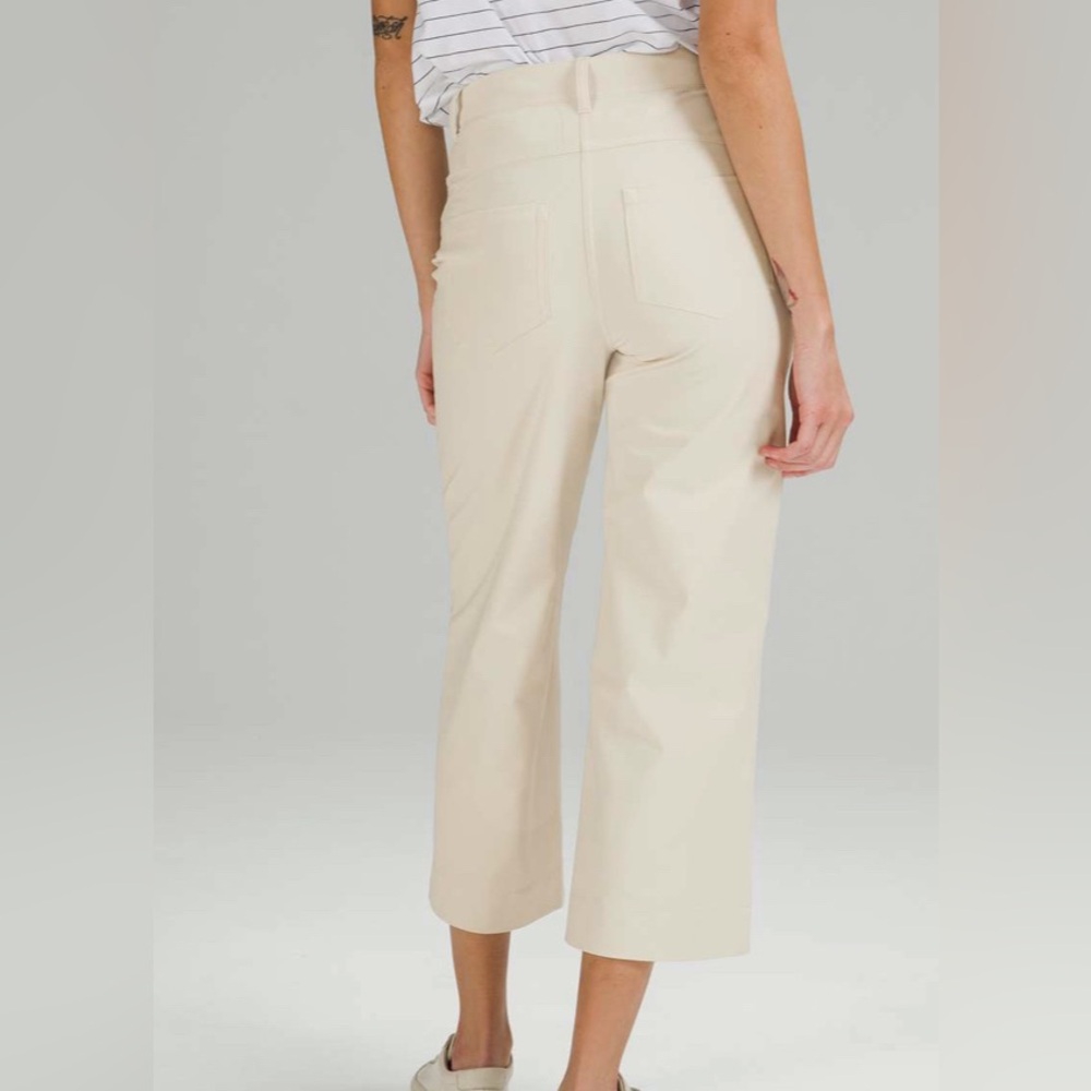 Lululemon City Sleek 5 Pocket Wide Leg High Rise 7/8 Length Pants 29 white opal - Picture 5 of 7